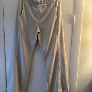 Lululemon Athletica Ribbed Cream Pants